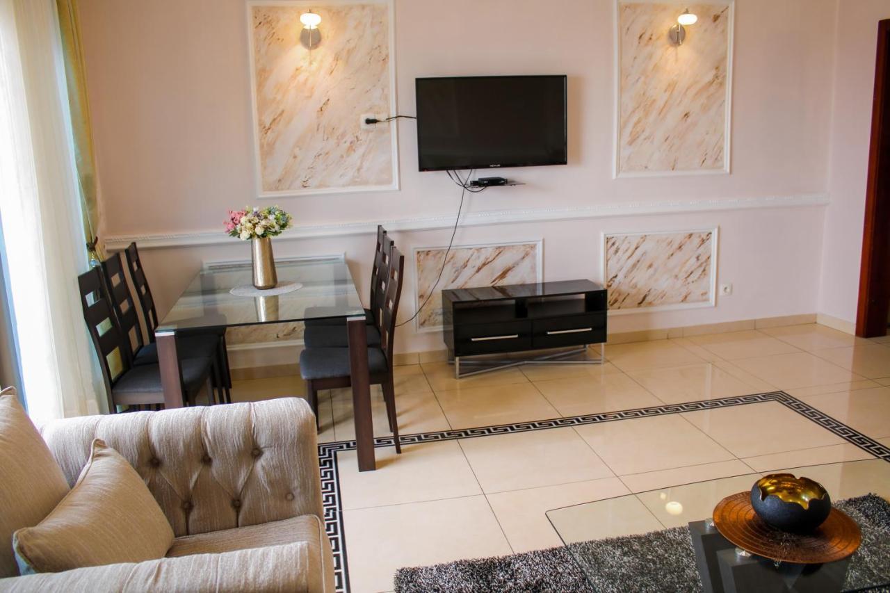دوالا Residence Le Carat Bonapriso المظهر الخارجي الصورة
