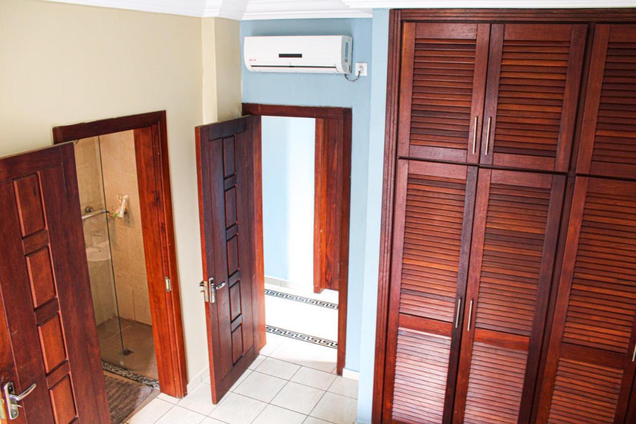 دوالا Residence Le Carat Bonapriso المظهر الخارجي الصورة